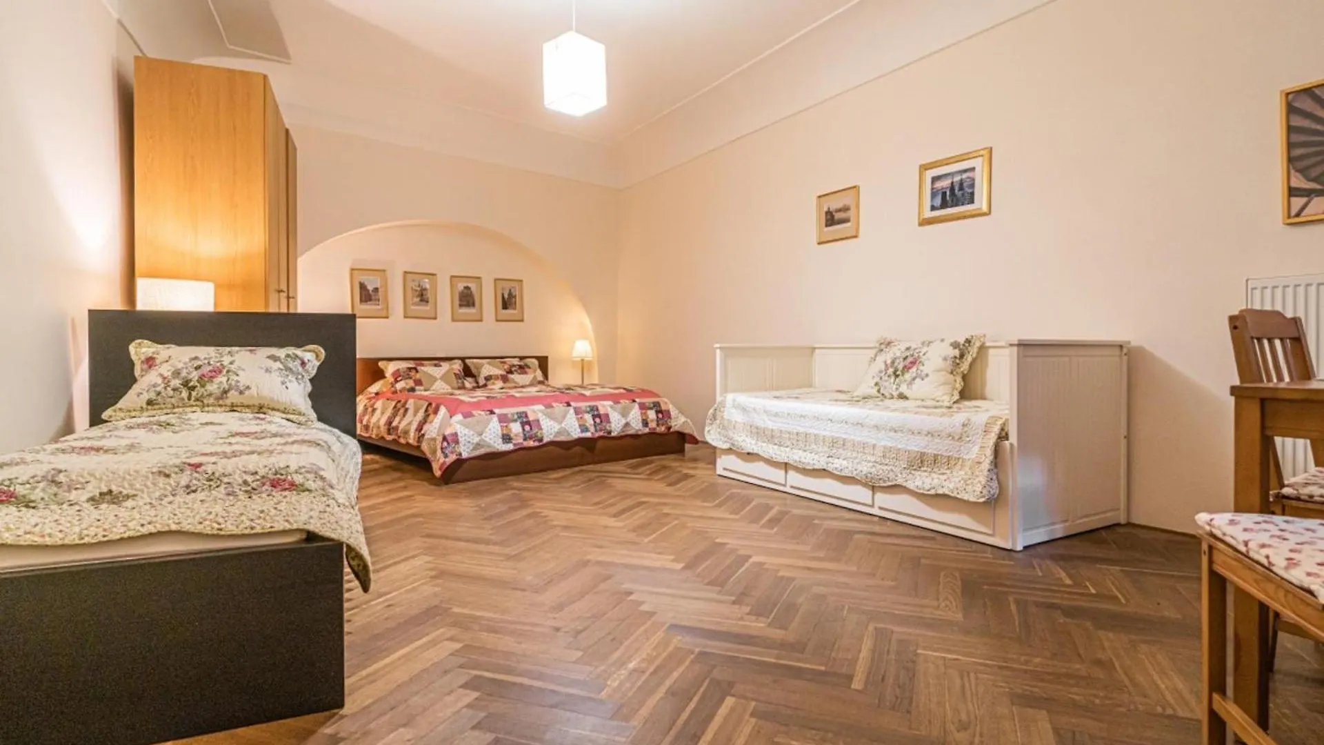 Prague Charm Apartment In Mala Strana